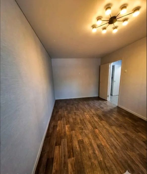 Продам 2 комнатную квартиру. КСК.