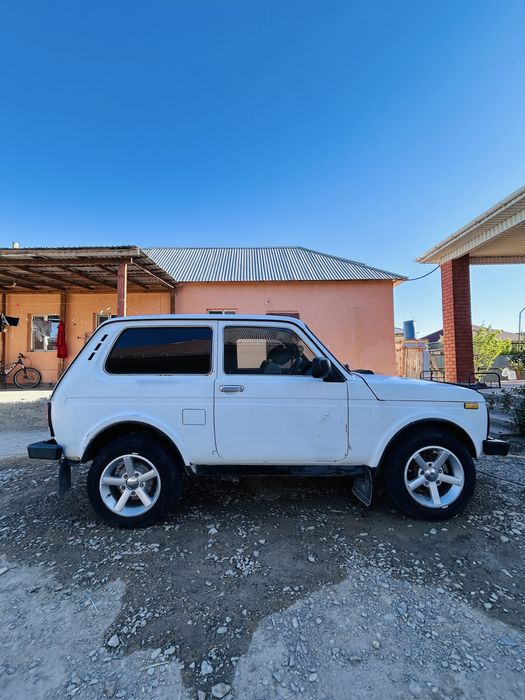 Нива сатылады саудасы бар