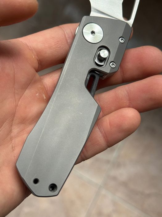 Briceag Jufule Winterblade