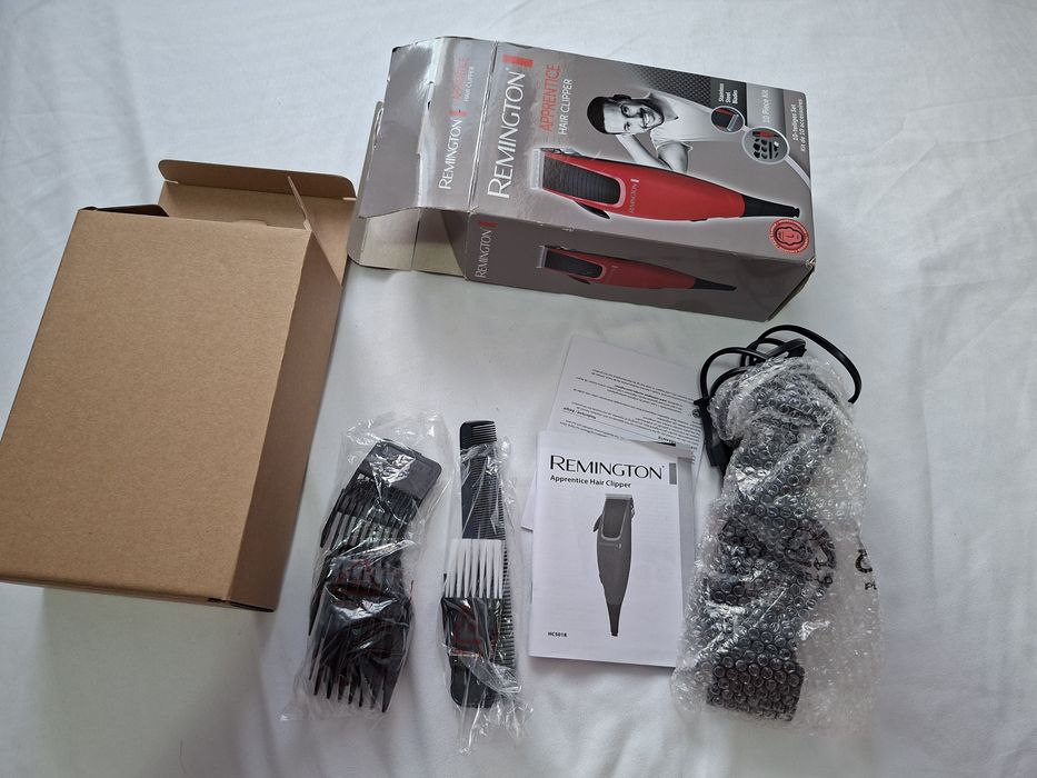 Aparat de tuns Remington HC5018 Apprentice, Lame Otel, Sistem auto-ascutire, alimentare la retea, 3-18 mm