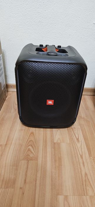 Jbl partybox encore.