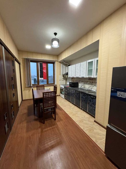 Оилавий 3-хона, 109 м2, 2-санитария узели, Навоий Тошкент сити`