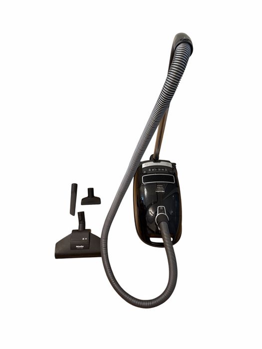 Aspirator Miele C3 Pure Black - stare foarte bună