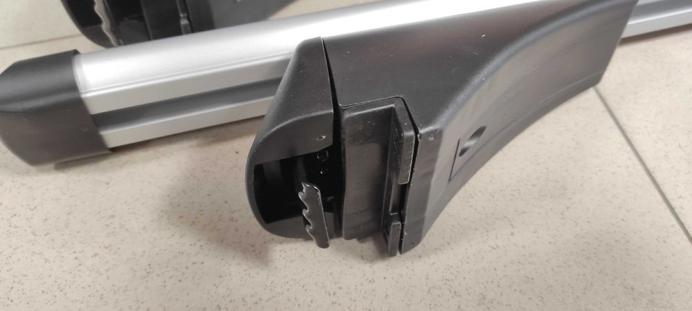 Напречни греди за интегриран рейлинг 120 см.