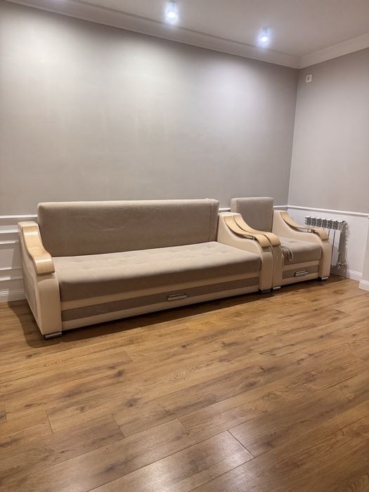 Продам диван с креслом