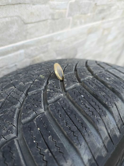 4 броя гуми Bridgestone Blizzak 235/65/17