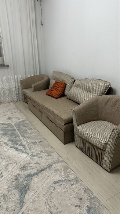 Диван и 2 кресла