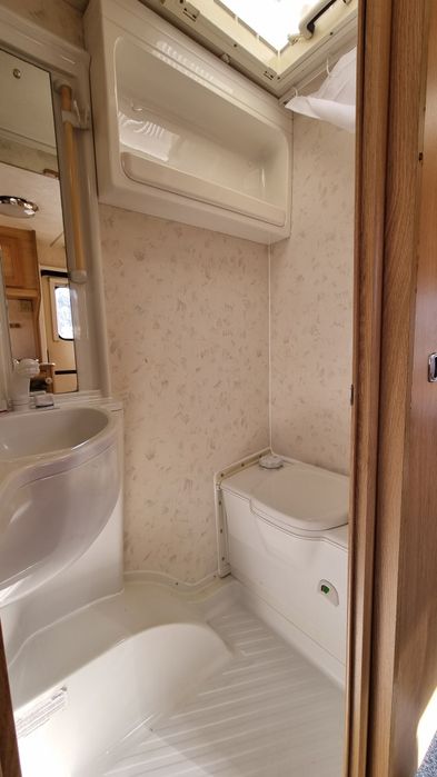 Rulota Elddis Avante, An 2001, 2 zone, Off camping, Boiler gaz