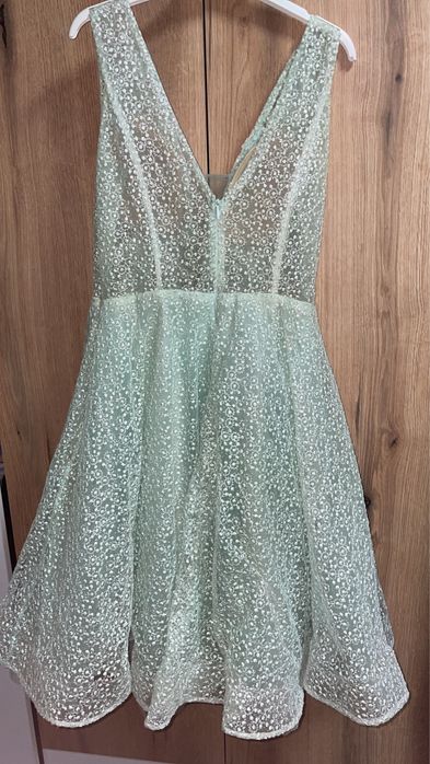 Официална рокля