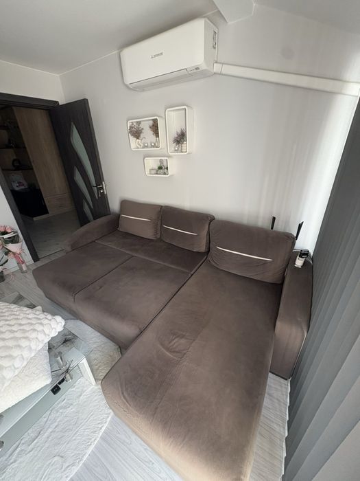 Разтегателен диван