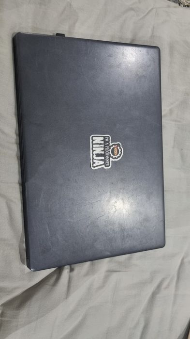 Noudbuk acer sotiladi