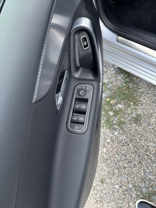 MERCEDES-BENZ A-Class 2021 — imagine 5
