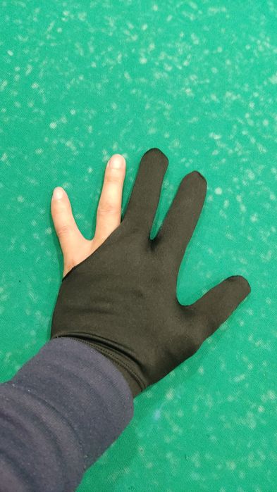 перчатка для бильярда