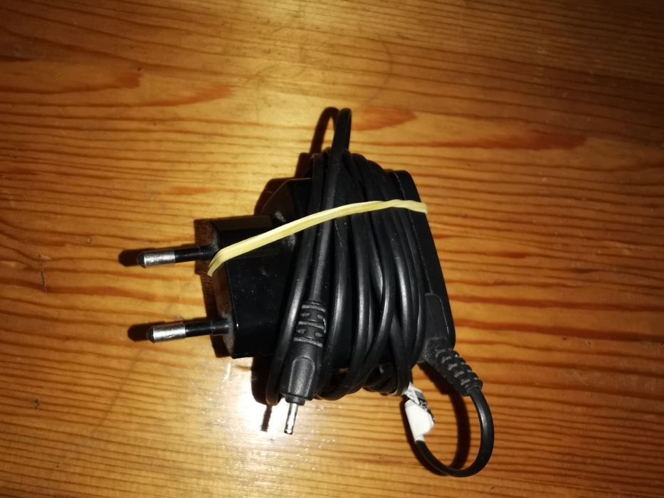 зарядно Nokia тънък жак