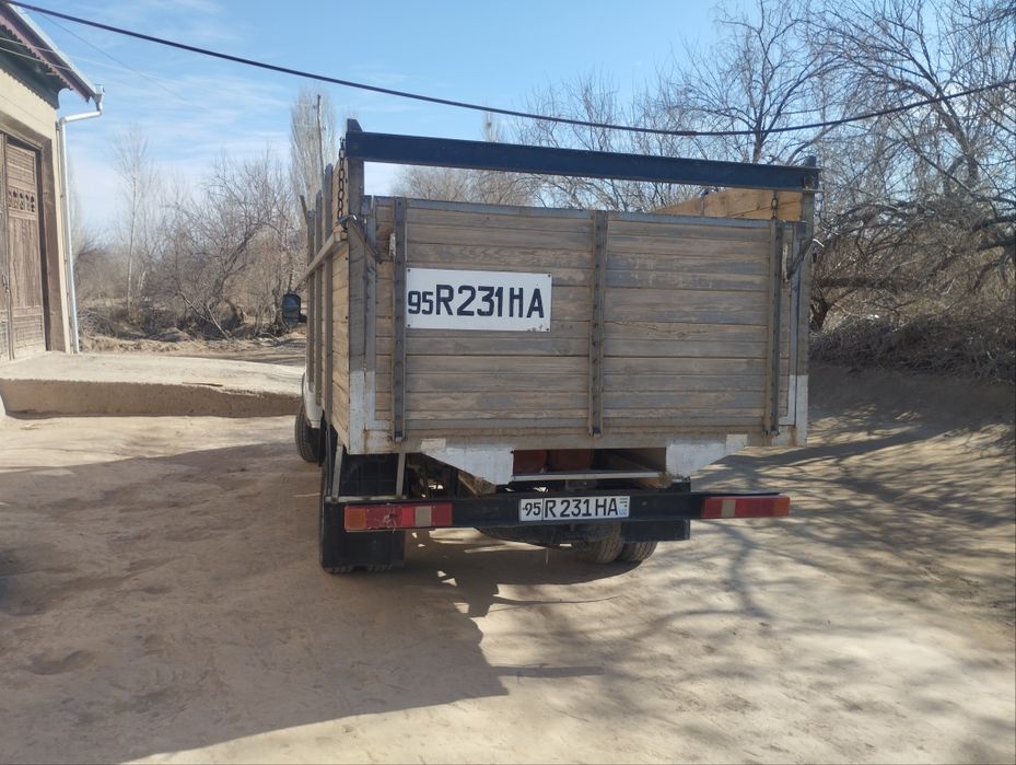 Транспорт  грузовые автомобили