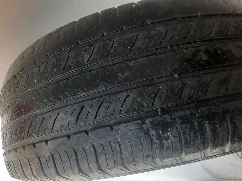 Комплект летних шин 245/55/19