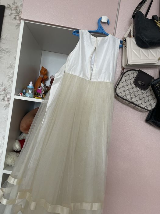 праздничное детское платье для девочек.