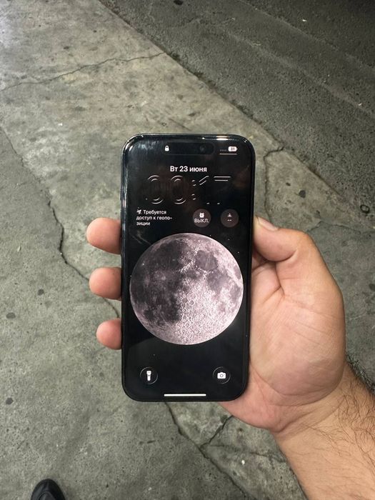 Iphone 15 pro srochniy sotiladi