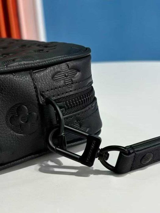 Чанта Louis Vuitton Pochette Kasai