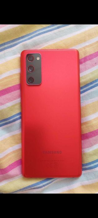 Samsung S20FE като нов