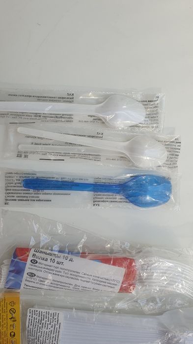 Продам одноразовый посуду, пластик. 100 тг