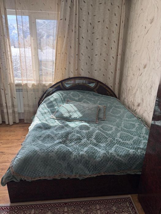 Спальный гарнитур с матрасом