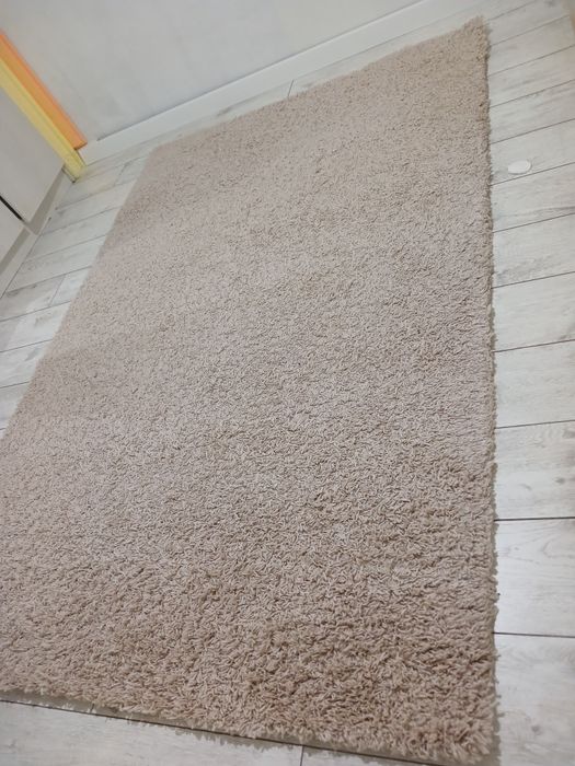 Ковер в отличном состояние