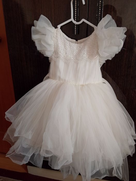 Продам детское платье