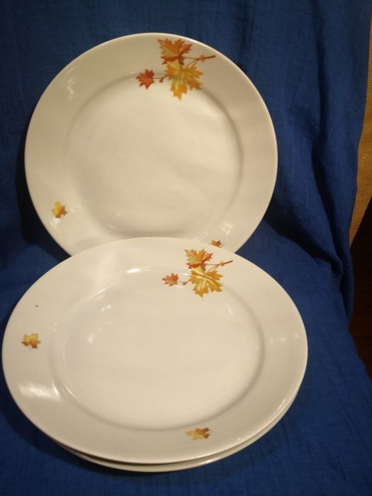 Тарелки. Дулево. Кленовый лист. Из СССР. Ретро.