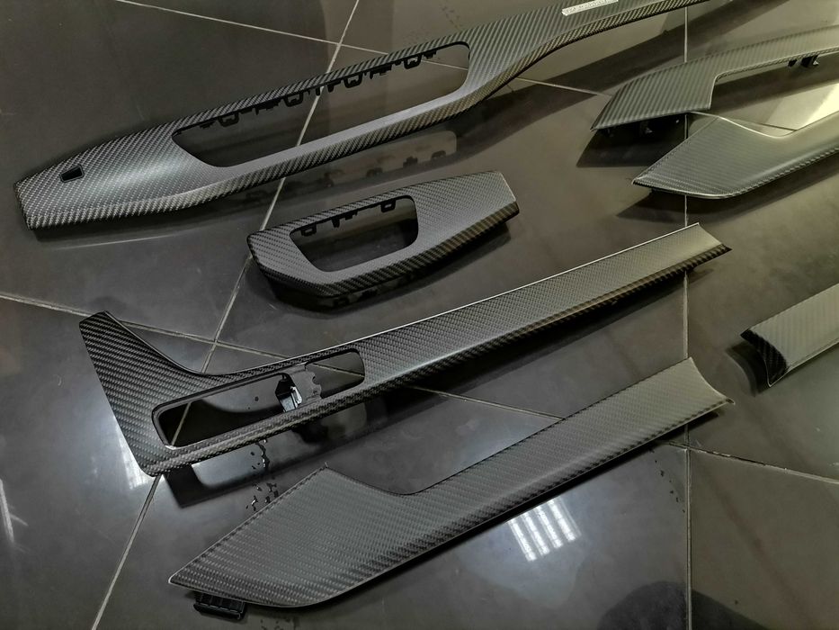 К-т Нов OE Carbon Gloss Audi A4 S4 RS4 8W A5 RS5 F5 Декоративни Лайсни