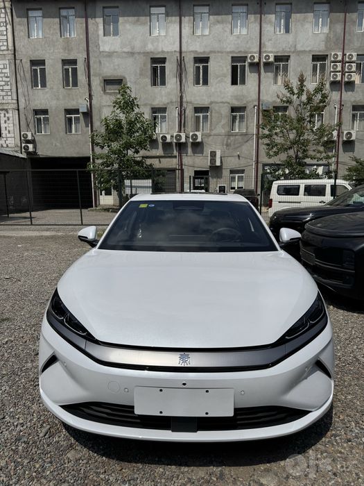 BYD Qin L 545 Full