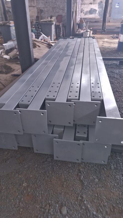 Vand hala metalică 10x25x5 schimb cu auto  automata