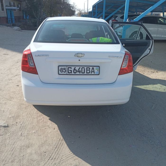 Lacetti 1.8 benzinli