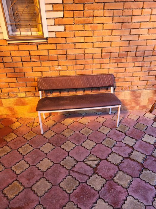 Продам скамейку для дома,