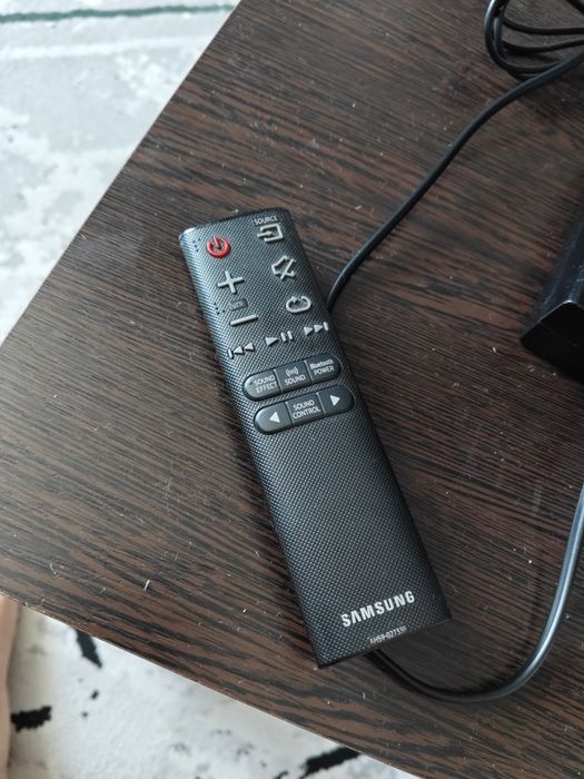 Саундбар Samsung