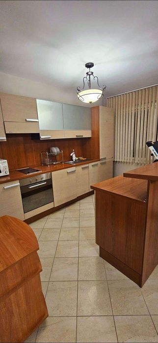 Дава се под наем Двустаен апартамент в Пловдив, Кючук Париж - 75 кв.м за 400 € - Снимка #2