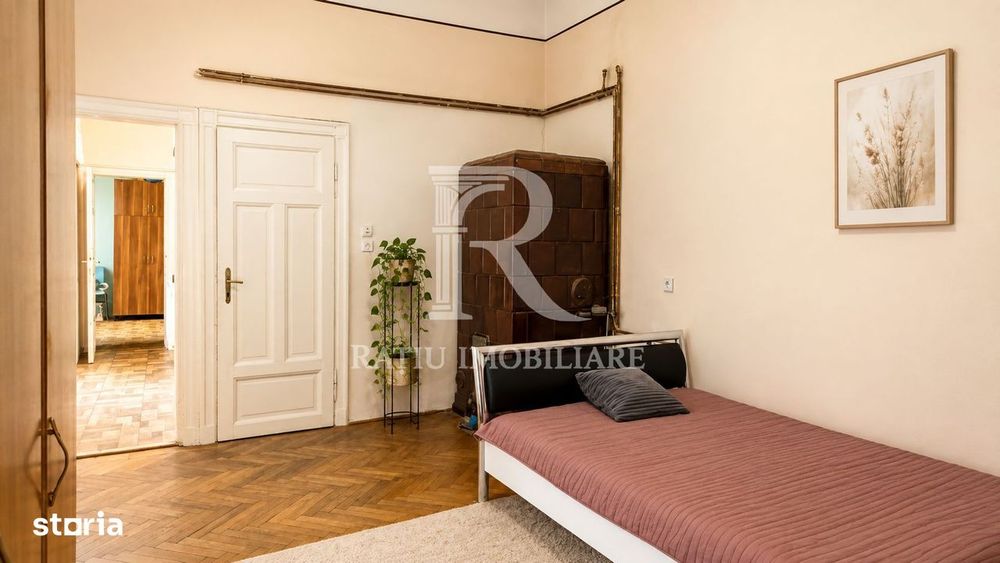 Apartament cu valoare arhitecturală | 2 unități | Potențial investiție — fotografia 3
