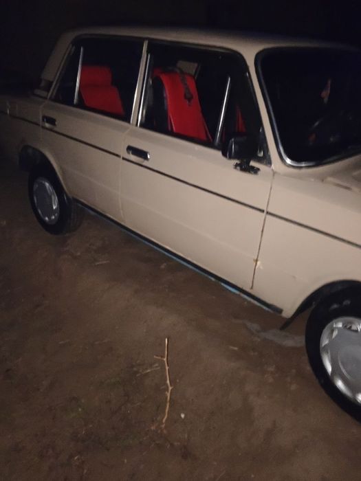 Mashina Vaz 2106 sotiladi yili 88 balonlari yangi