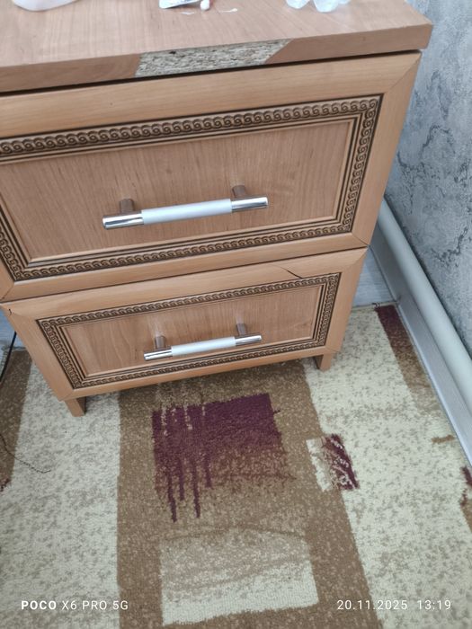 Спальный гарнитур