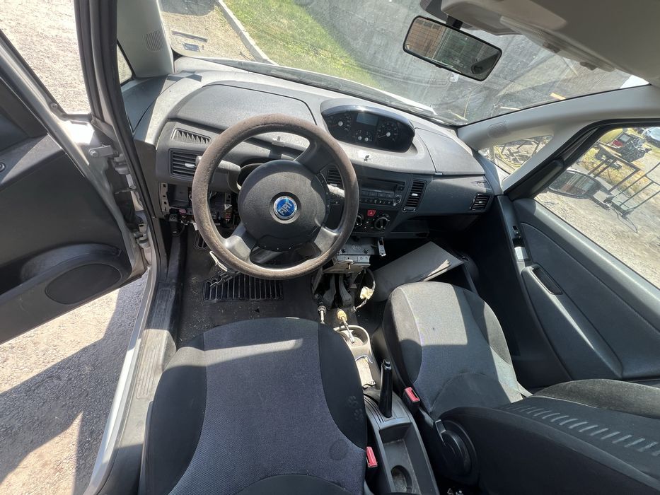 Fiat Idea ( 1.4 16V 2006г. ) на части