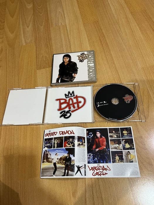 Оригинални CD дискове с музика