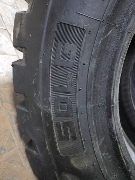 Шины на погрузчик бу 17.5-25