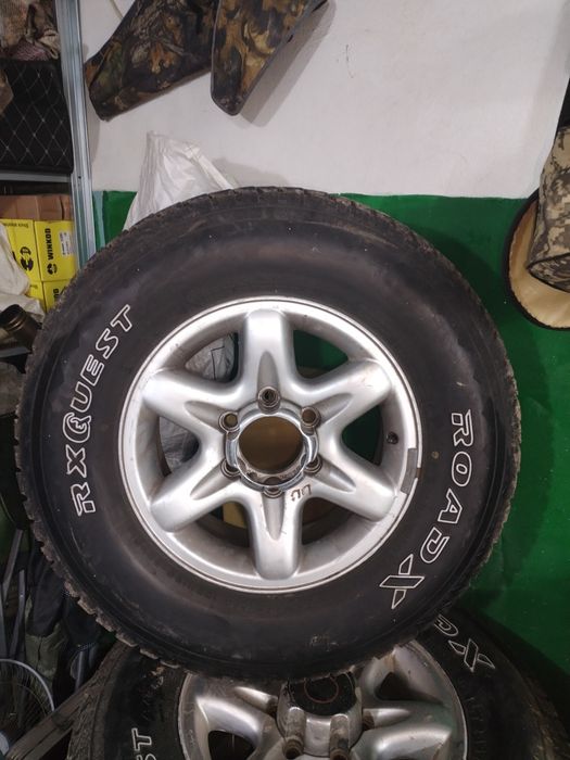 Продам резину с дисками в отличном состоянии.