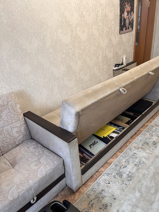 Продам диван, кресло и пуфик