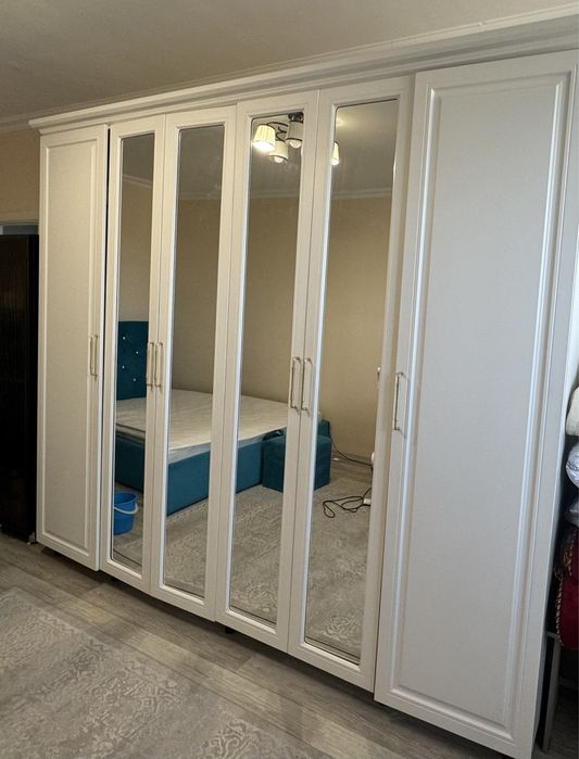 Шифоньер в хорошеп состоянии брали за 400 тыс