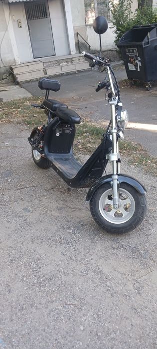 Vând scuter electric