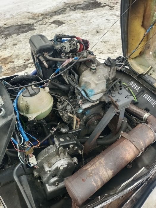 Продам снегаход рысь