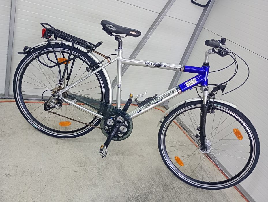 Vând bicicleta SERIOUS,frâne hidraulice,27 vit Deore,stare f bună !