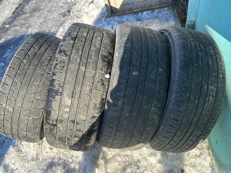 Продам шины с дисками на авенсис