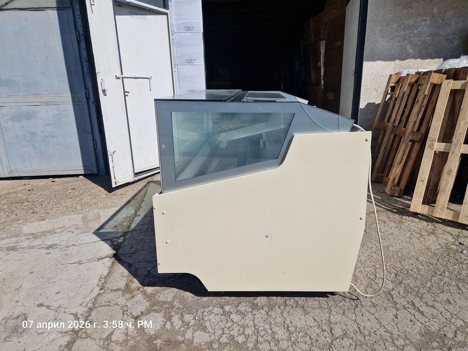 Витрина за сладолед